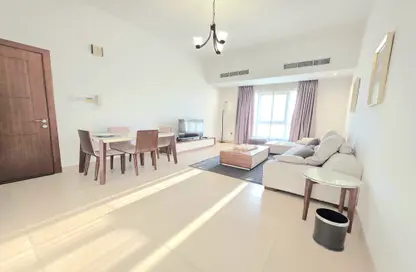 Penthouse - 1 Bedroom - 2 Bathrooms for rent in Bu Ashira - Capital Governorate