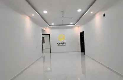 Apartment - 4 Bedrooms - 4 Bathrooms for sale in Hamad Town - Northern Governorate