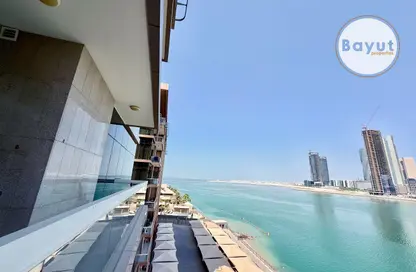 Apartment - 3 Bedrooms - 5 Bathrooms for rent in Reef Island - Capital Governorate