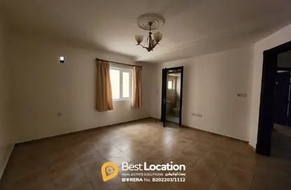 Apartment - 3 Bedrooms - 2 Bathrooms for rent in Sanad - Central Governorate