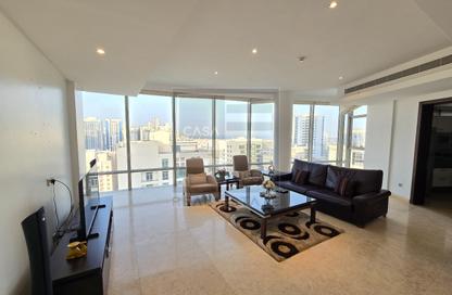 Apartment - 2 Bedrooms - 3 Bathrooms for rent in Al Juffair - Capital Governorate