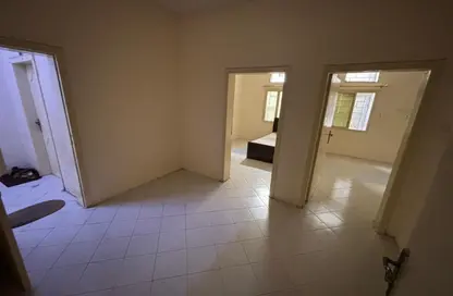 شقة - 2 غرف نوم - 2 حمامات للايجار في راس رمان - المنامة - محافظة العاصمة