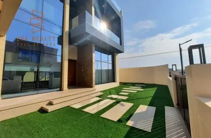 Villa - 5 Bedrooms - 6 Bathrooms for rent in Riffa - Southern Governorate