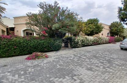 Villa - 4 Bedrooms - 4 Bathrooms for rent in Janabiya - Northern Governorate