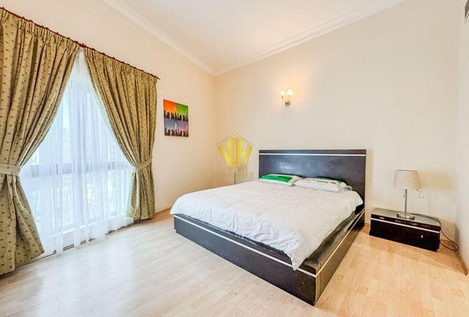 963174 - Property Image 3