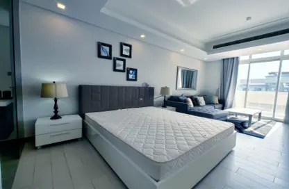 Room / Bedroom image for: Apartment - 1 Bathroom for rent in Al Juffair - Capital Governorate, Image 1