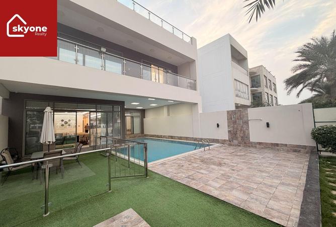 977309 - Property Image 2