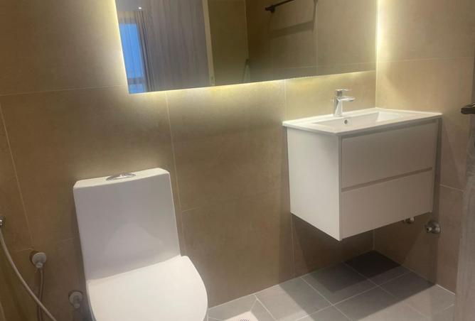 955408 - Property Image 3