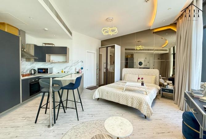 953747 - Property Image 2