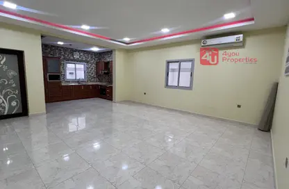 Apartment - 2 Bedrooms - 2 Bathrooms for rent in Saar - Northern Governorate