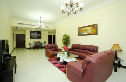 Apartment - 2 Bedrooms - 2 Bathrooms for rent in Al Juffair - Capital Governorate