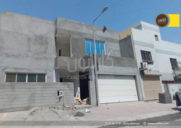 Villa - 5 bedrooms - 6 bathrooms for sale in Galali - Muharraq Governorate