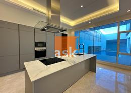 Kitchen image for: Villa - 4 bedrooms - 5 bathrooms for sale in Saar - Northern Governorate, Image 1