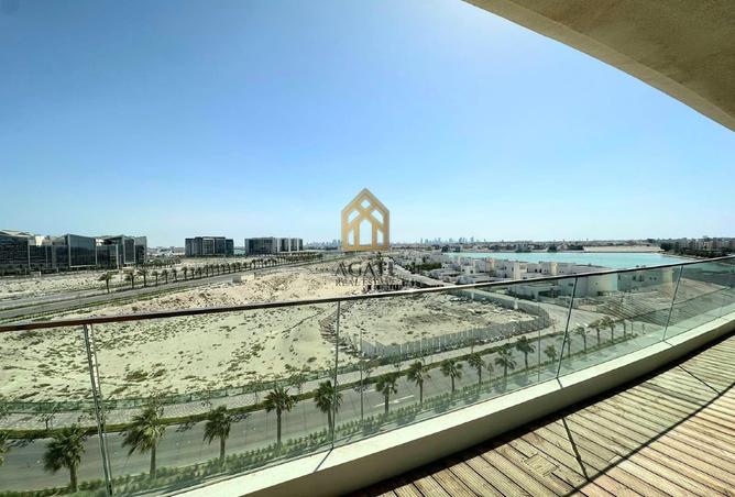 969198 - Property Image 3