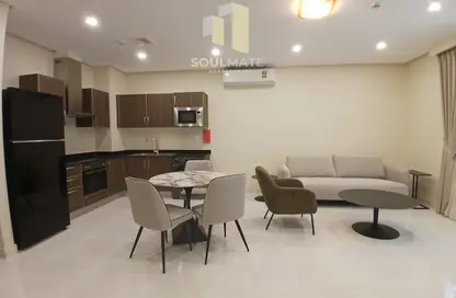 Apartment - 1 Bedroom - 1 Bathroom for rent in Al Burhama - Manama - Capital Governorate