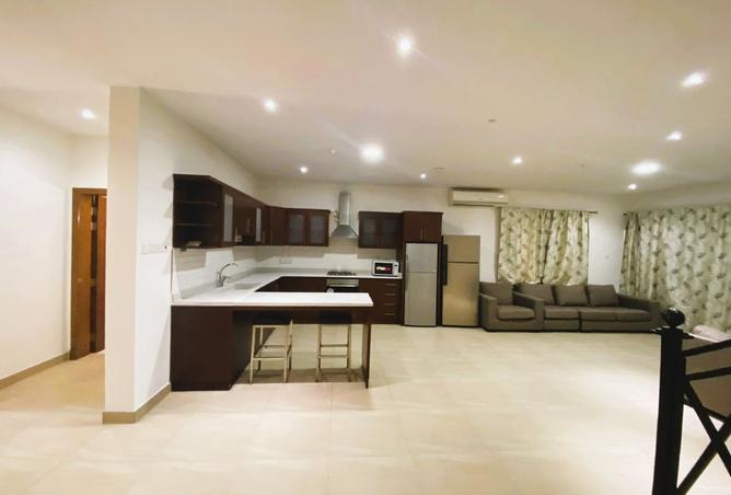963136 - Property Image 2
