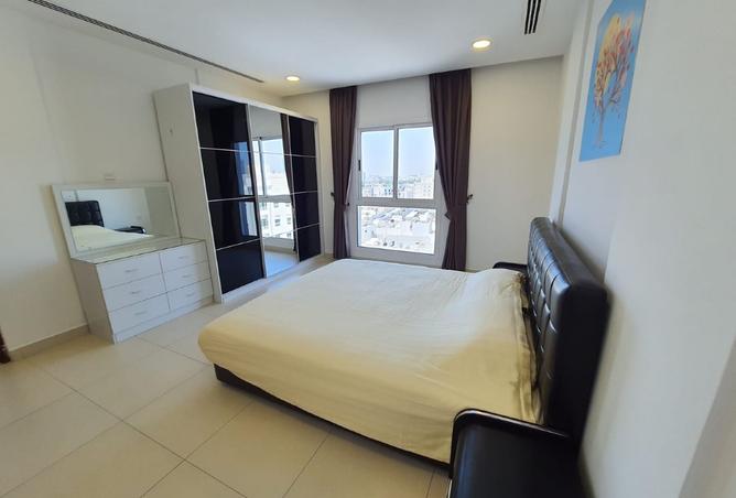 976582 - Property Image 2