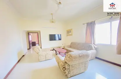 Apartment - 3 Bedrooms - 2 Bathrooms for rent in Mahooz - Manama - Capital Governorate
