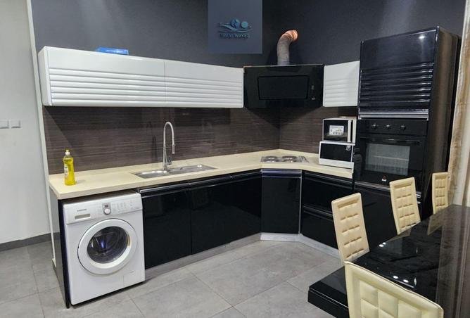 967990 - Property Image 2