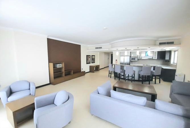 963777 - Property Image 2