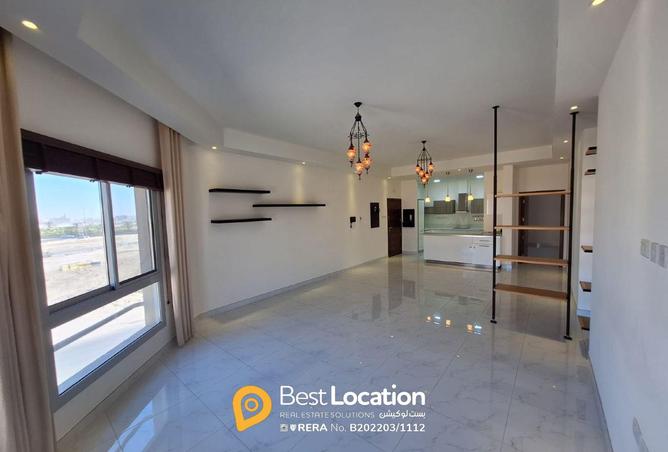 957187 - Property Main Image