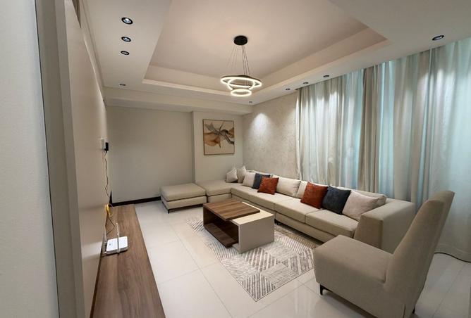 974044 - Property Image 3