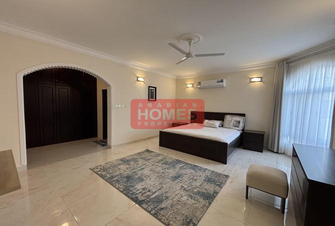 950184 - Property Image 3