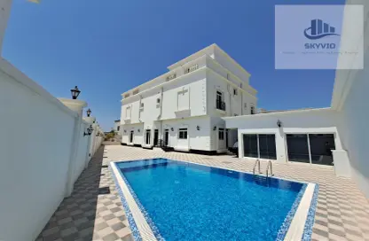 Pool image for: Villa - 4 Bedrooms - 5 Bathrooms for rent in Janabiya - Northern Governorate, Image 1