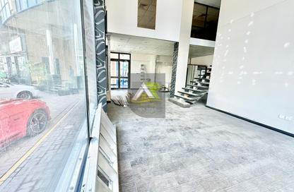 Shop - Studio - 2 Bathrooms for rent in Seef - Capital Governorate