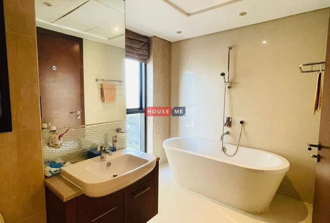 975230 - Property Image 2