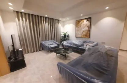 Apartment - 2 Bedrooms - 2 Bathrooms for rent in Hidd - Muharraq Governorate