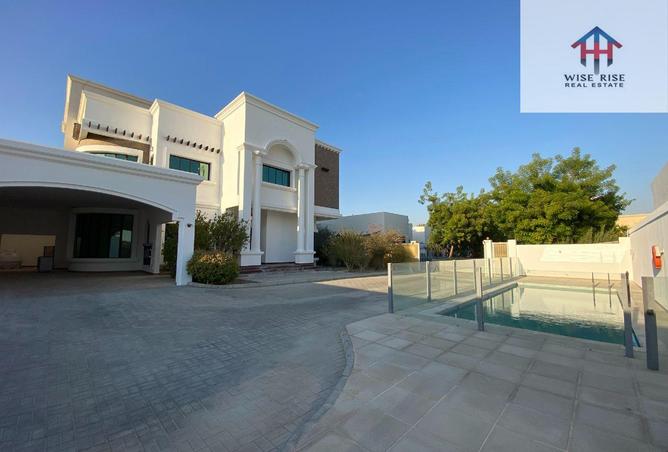 960486 - Property Image 2