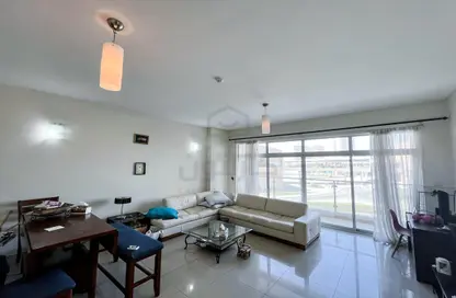 Living / Dining Room image for: Apartment - 2 Bedrooms - 2 Bathrooms for sale in The Lagoon - Amwaj Islands - Muharraq Governorate, Image 1
