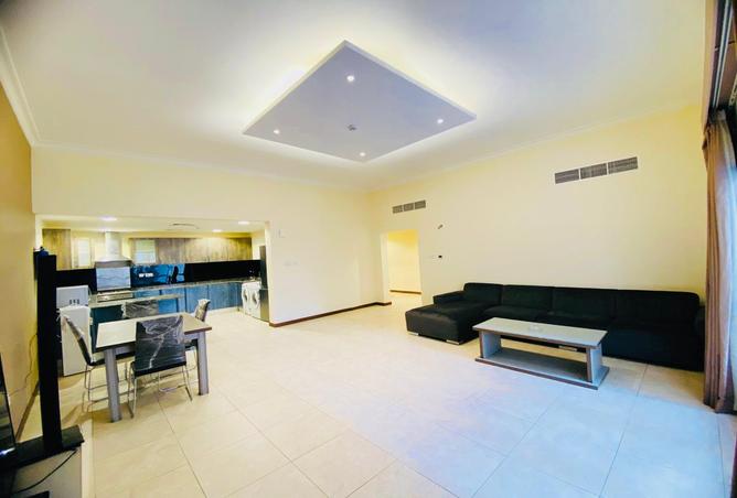 976217 - Property Image 3