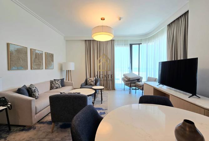 964213 - Property Main Image