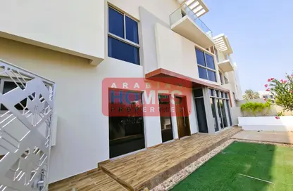 Villa - 4 Bedrooms - 5 Bathrooms for sale in Najma - Amwaj Islands - Muharraq Governorate
