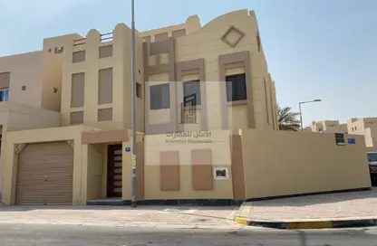 فيلا - 5 غرف نوم - 4 حمامات للبيع في جنوسان - المحافظة الشمالية
