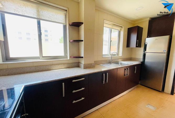962198 - Property Image 3