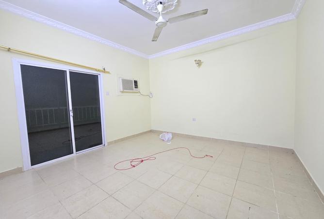 955997 - Property Image 3
