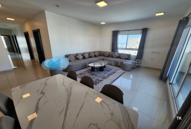 873686 - Property Image 2