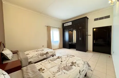 Apartment - 2 Bedrooms - 2 Bathrooms for rent in Al Juffair - Capital Governorate