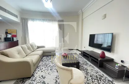 Apartment - 2 Bedrooms - 2 Bathrooms for rent in Seef - Capital Governorate Apartment - 2 Bedrooms - 2 Bathrooms for rent in Seef - Capital Governorate