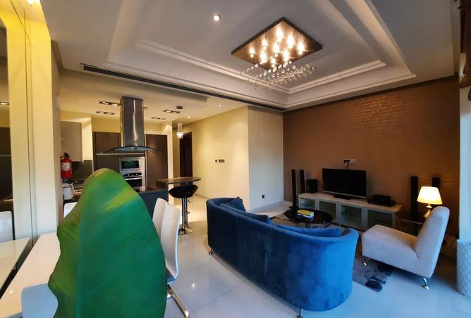 975882 - Property Main Image