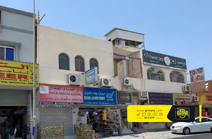 صورة لـ مبنى خارجي عمارة بالكامل - استوديو - 5 حمامات للبيع في جد علي - المحافظة الوسطى ، صورة رقم 1