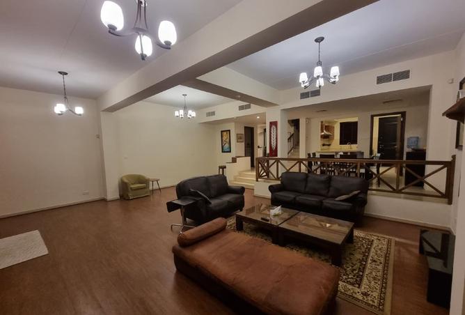 976311 - Property Image 3