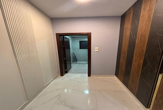 981683 - Property Image 2