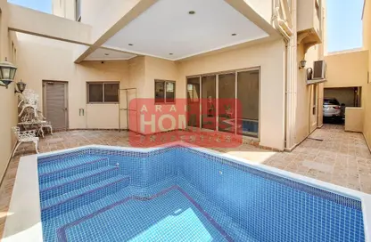 Villa - 4 Bedrooms - 5 Bathrooms for rent in Zinj - Manama - Capital Governorate