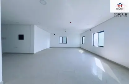 Office Space - Studio - 2 Bathrooms for rent in Tubli - Central Governorate