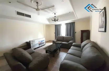 Living Room image for: Whole Building - Studio for rent in Al Juffair - Capital Governorate, Image 1