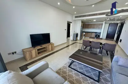 Apartment - 2 Bedrooms - 3 Bathrooms for rent in Al Juffair - Capital Governorate